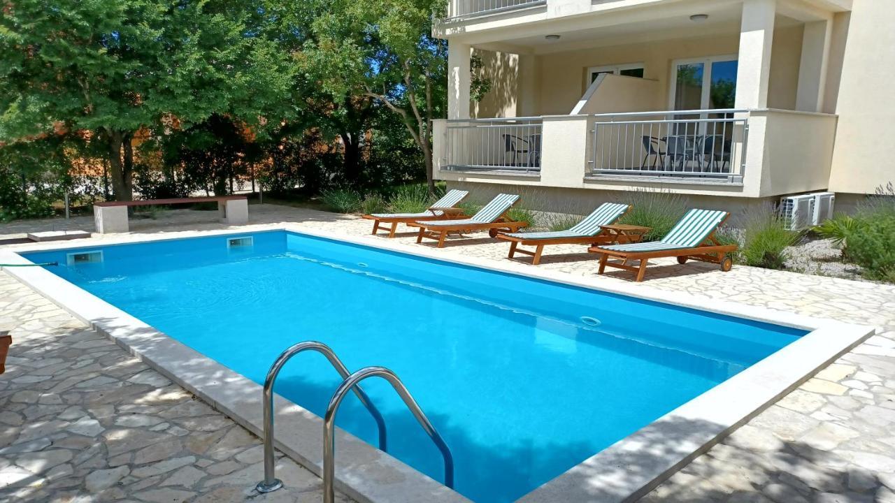 Apartmani Ivica Krk Town Εξωτερικό φωτογραφία